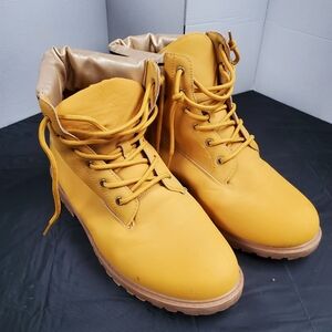 Rocawear Yellow Tan Boots High-Top Lace-Up